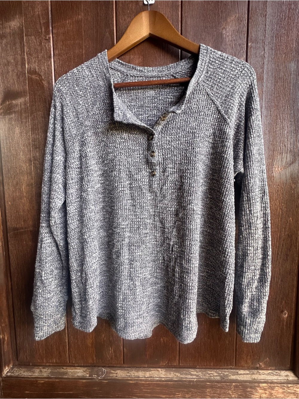 American Eagle Gray Knit Henley Sweater - buttery soft